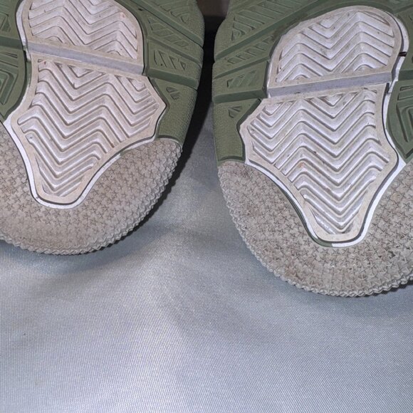 Air Jordan 4 Retro Seafoam AQ9129-103 US Women Size 7.5 US Mens 6 - Picture 7 of 7